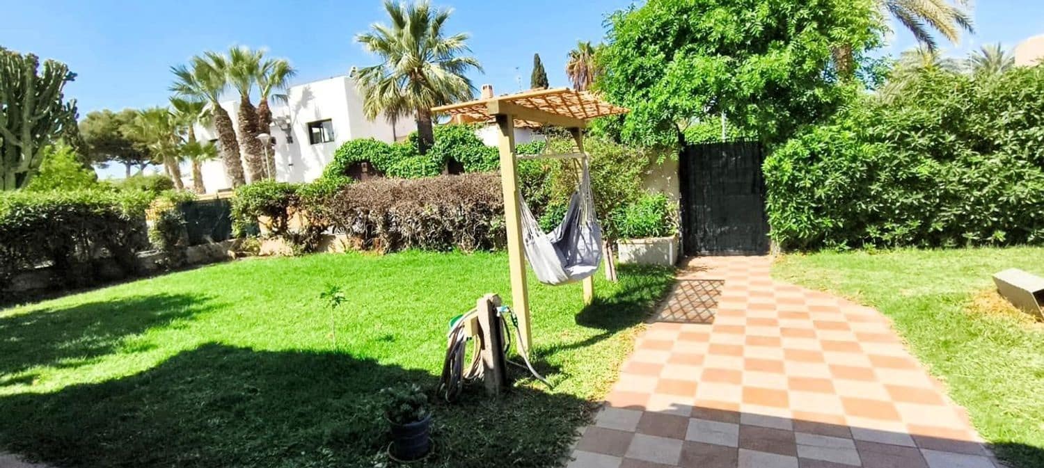 3 bedroom Villa for sale in Vera with pool garage - € 535,000 (Ref: 9816846)