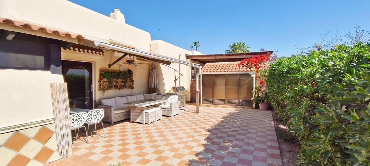3 bedroom Villa for sale in Vera with pool garage - € 535,000 (Ref: 9816846)