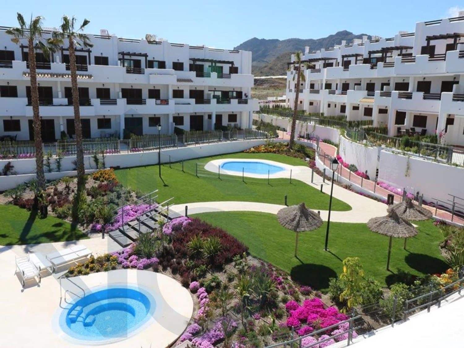 2 sypialnia Mieszkanie na sprzedaż w San Juan de los Terreros z basenem garażem - 235 000 € (Ref: 9832333)