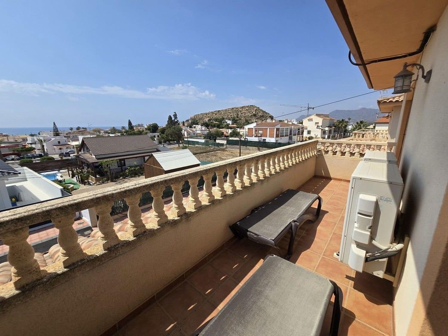 4 quarto Moradia para venda em San Juan de los Terreros com piscina garagem - 469 950 € (Ref: 9832334)