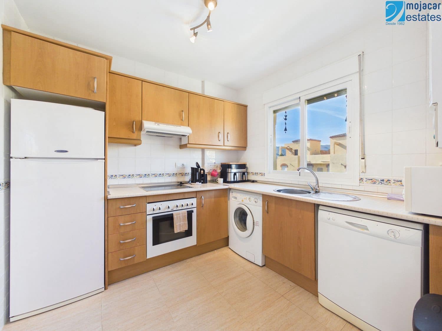 3 bedroom Flat for sale in Los Gallardos with pool garage - € 149,000 (Ref: 9833125)