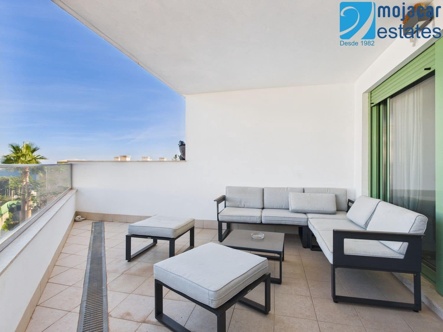 2 bedroom Flat for sale in Mojacar with pool garage - € 299,000 (Ref: 9838452)