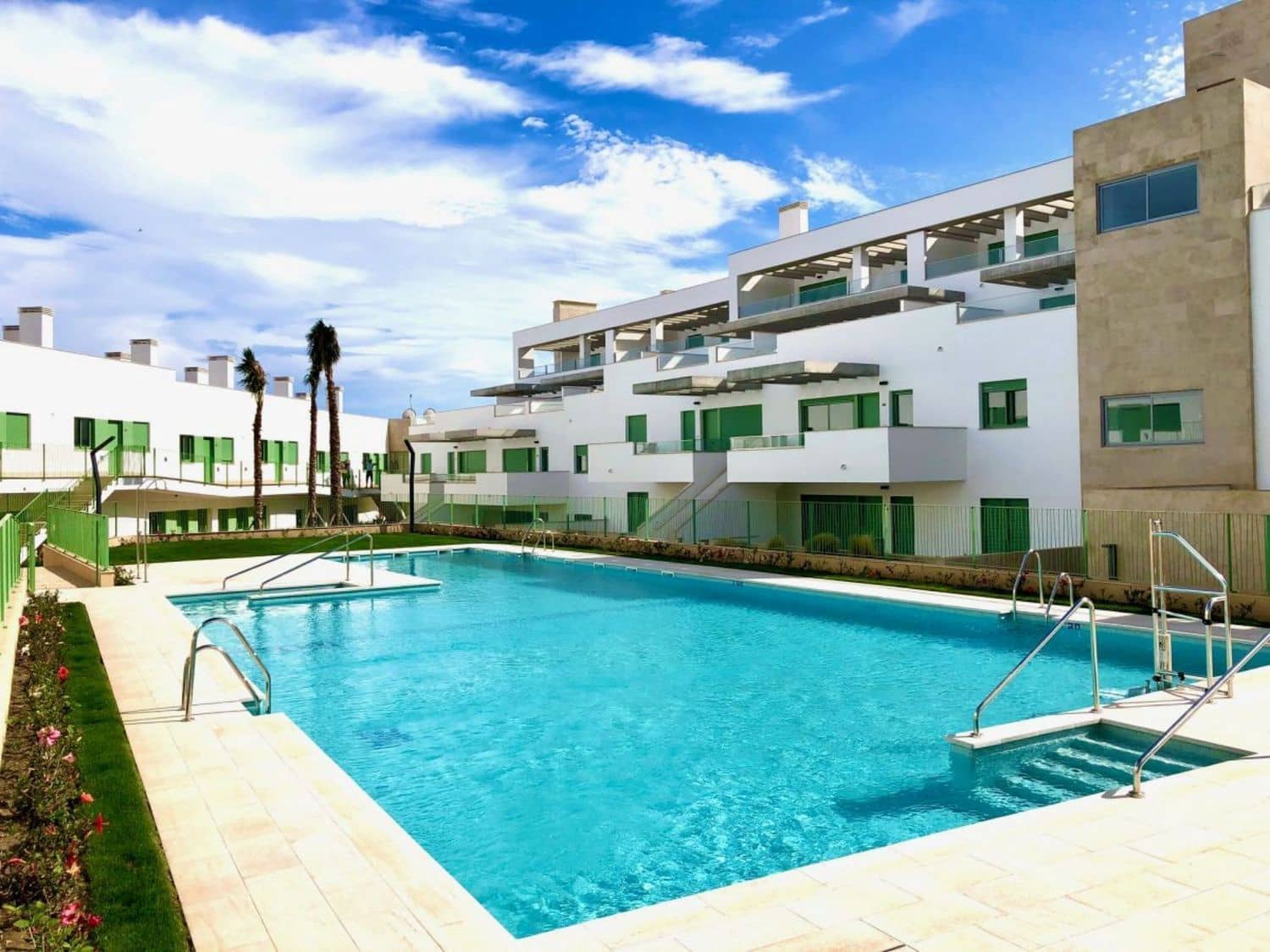 2 bedroom Flat for sale in Mojacar with pool garage - € 299,000 (Ref: 9838452)