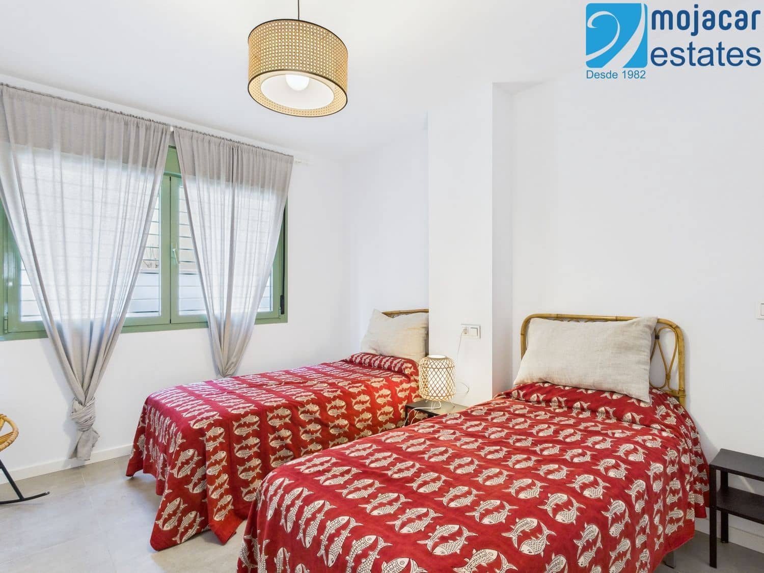 2 bedroom Flat for sale in Mojacar with pool garage - € 299,000 (Ref: 9838452)