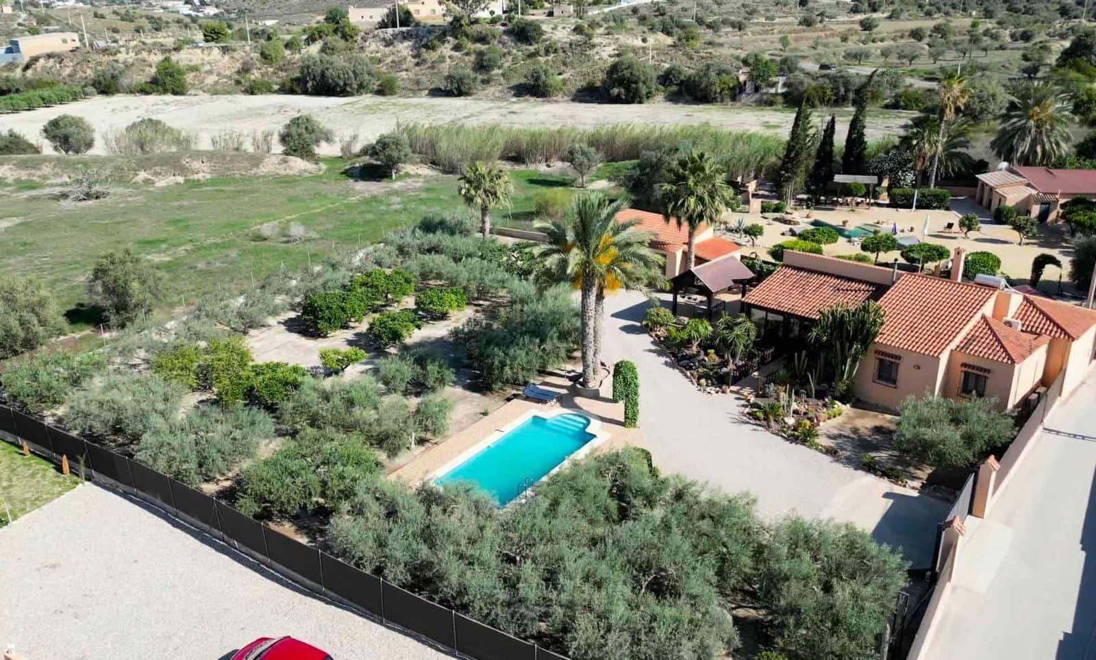4 sypialnia Willa na sprzedaż w Mojacar z basenem garażem - 398 000 € (Ref: 9863857)