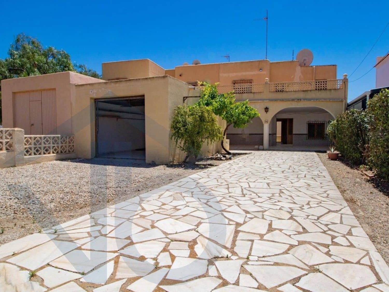 3 quarto Moradia para venda em San Juan de los Terreros com garagem - 280 000 € (Ref: 9863936)