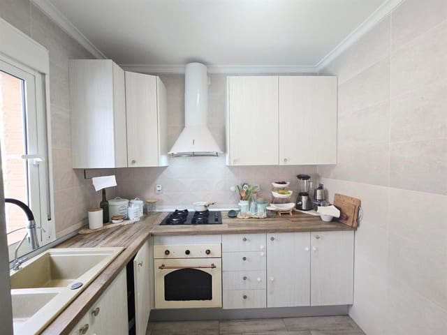 3 sypialnia Willa na sprzedaż w Vera z basenem garażem - 365 000 € (Ref: 9867595)
