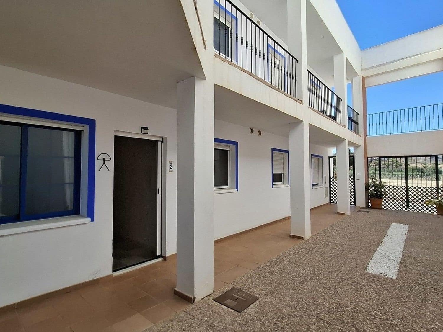2 soveværelse Lejlighed til salg i Los Gallardos med swimmingpool - € 105.000 (Ref: 9868117)