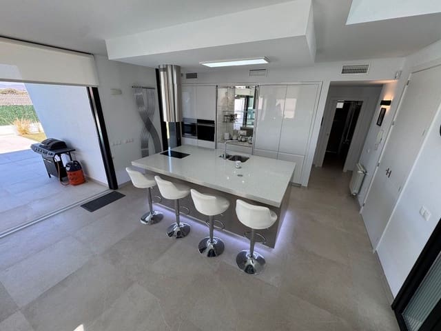 4 sypialnia Willa na sprzedaż w Puerto Vera - Las Salinas, Vera z basenem garażem - 799 000 € (Ref: 9868118)