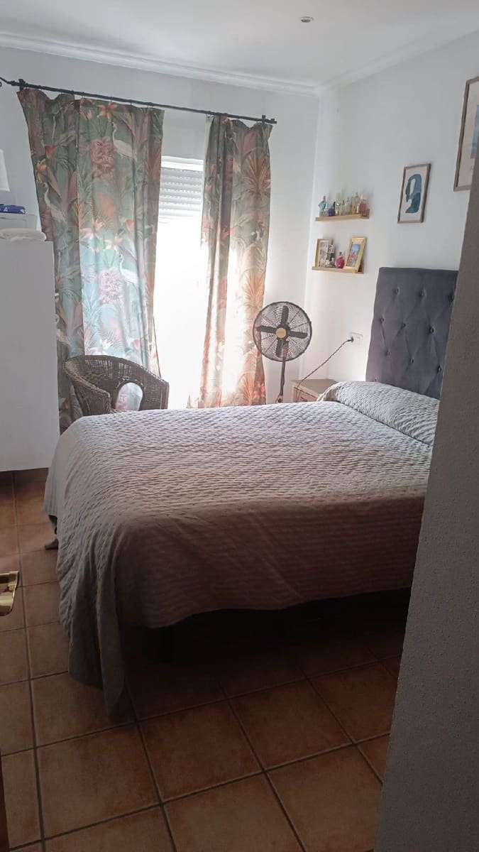 Piso de 2 habitaciones en Vera en venta con piscina garaje - 195.000 € (Ref: 9875427)