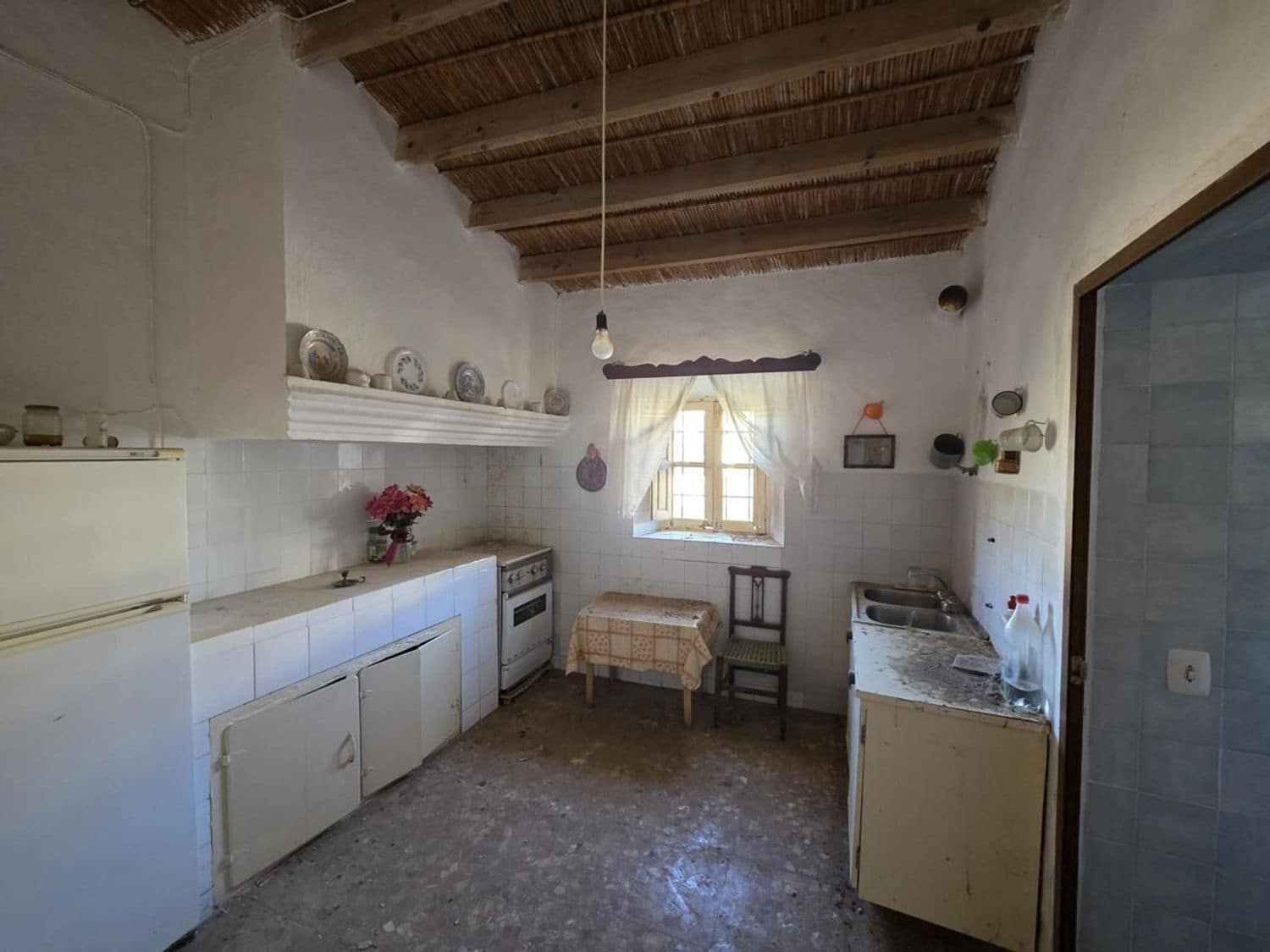 3 soverom Villa til salgs i Antas med garasje - € 90 000 (Ref: 9877482)