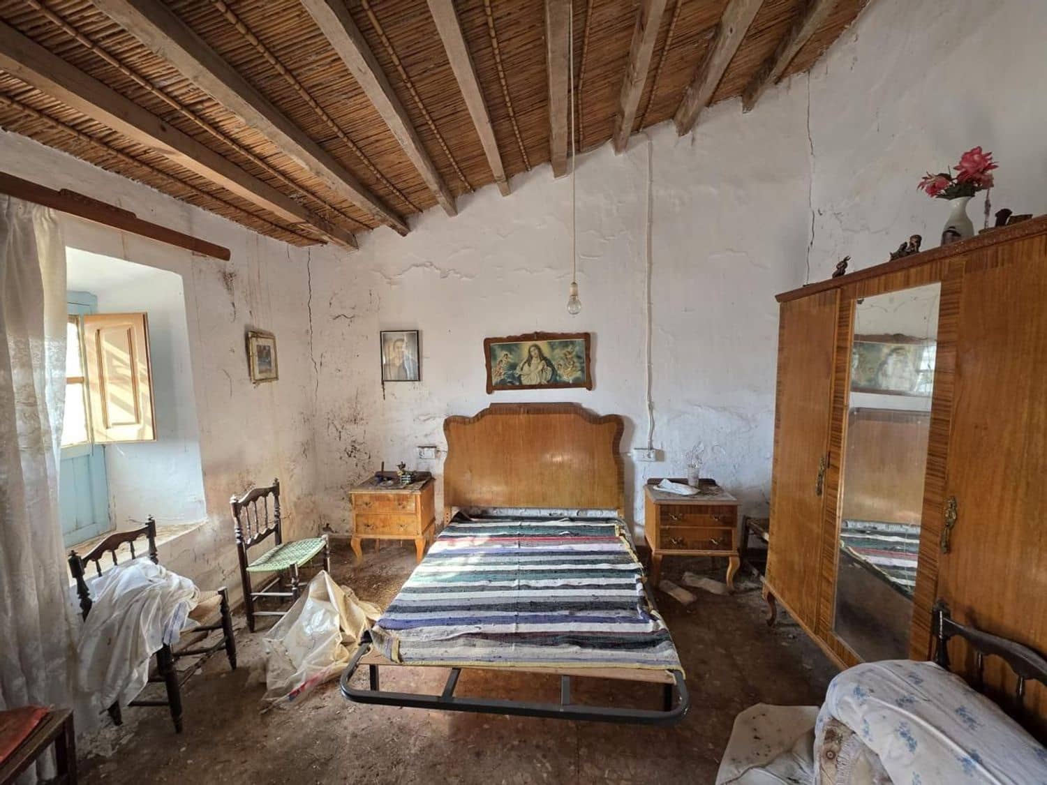 3 soverom Villa til salgs i Antas med garasje - € 90 000 (Ref: 9877482)