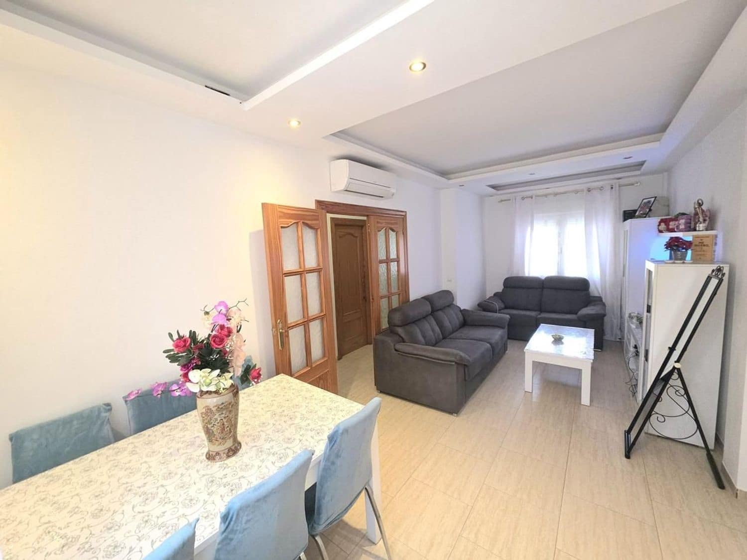 Casa de 3 habitaciones en Aljariz en venta con piscina garaje - 198.000 € (Ref: 9889391)