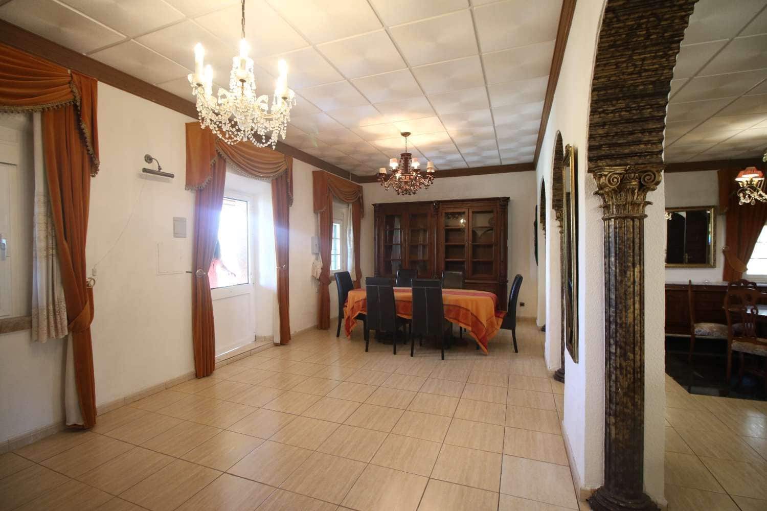 7 quarto Moradia para venda em Cuevas del Almanzora com piscina garagem - 399 000 € (Ref: 9889606)