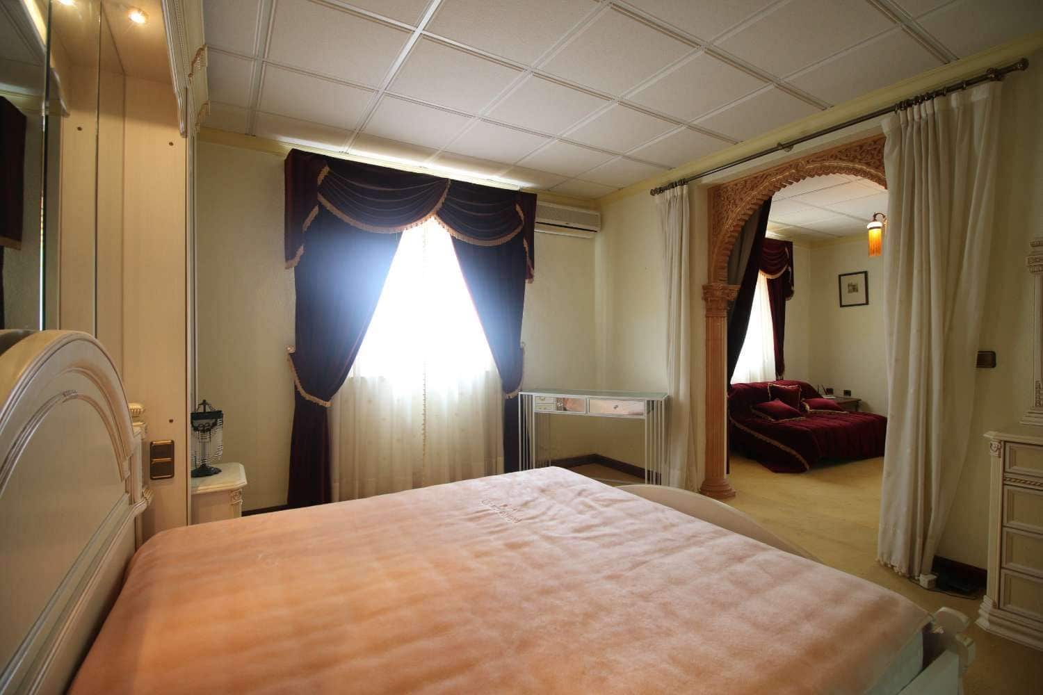 7 quarto Moradia para venda em Cuevas del Almanzora com piscina garagem - 399 000 € (Ref: 9889606)