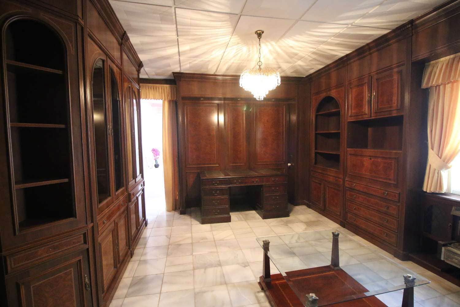 7 quarto Moradia para venda em Cuevas del Almanzora com piscina garagem - 399 000 € (Ref: 9889606)