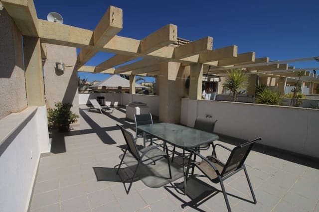 Ático de 2 habitaciones en Cuevas del Almanzora en venta con piscina garaje - 165.000 € (Ref: 9889607)