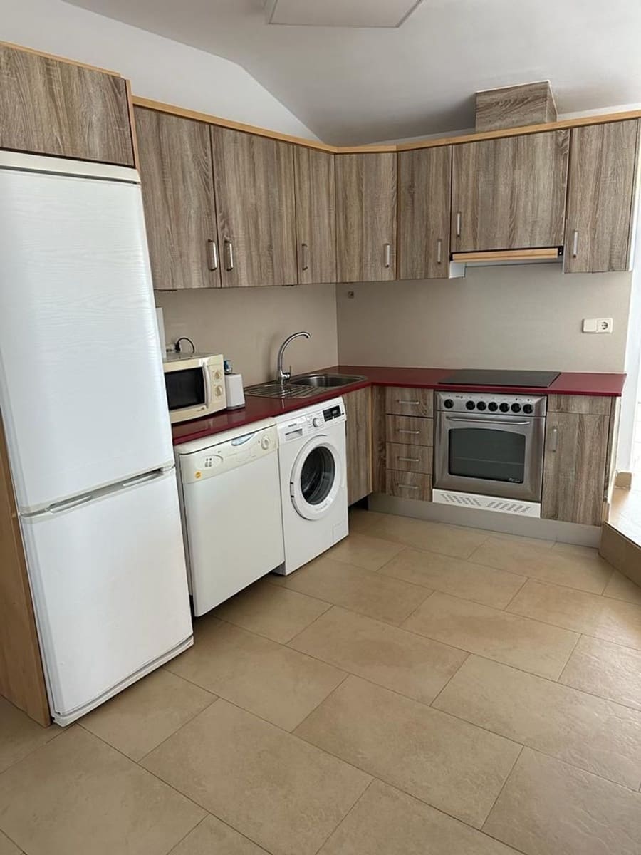 Ático de 4 habitaciones en Cuevas del Almanzora en venta - 275.000 € (Ref: 9889608)