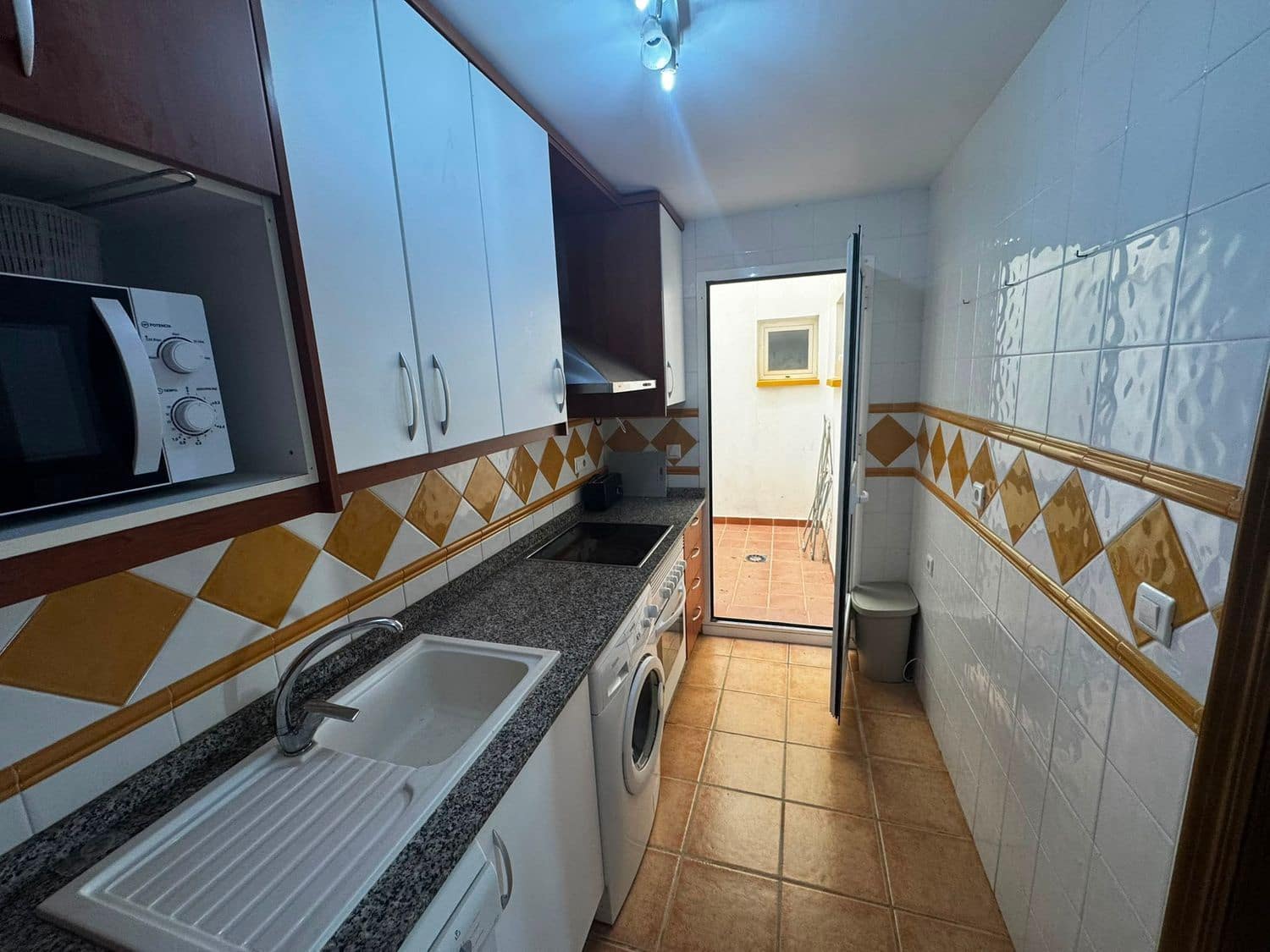 2 soverom Leilighet til salgs i Vera med svømmebasseng garasje - € 155 000 (Ref: 9891503)