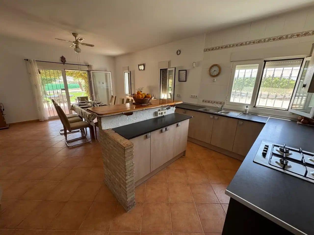 4 bedroom Penthouse for sale in Turre with pool garage - € 350,000 (Ref: 9895288)