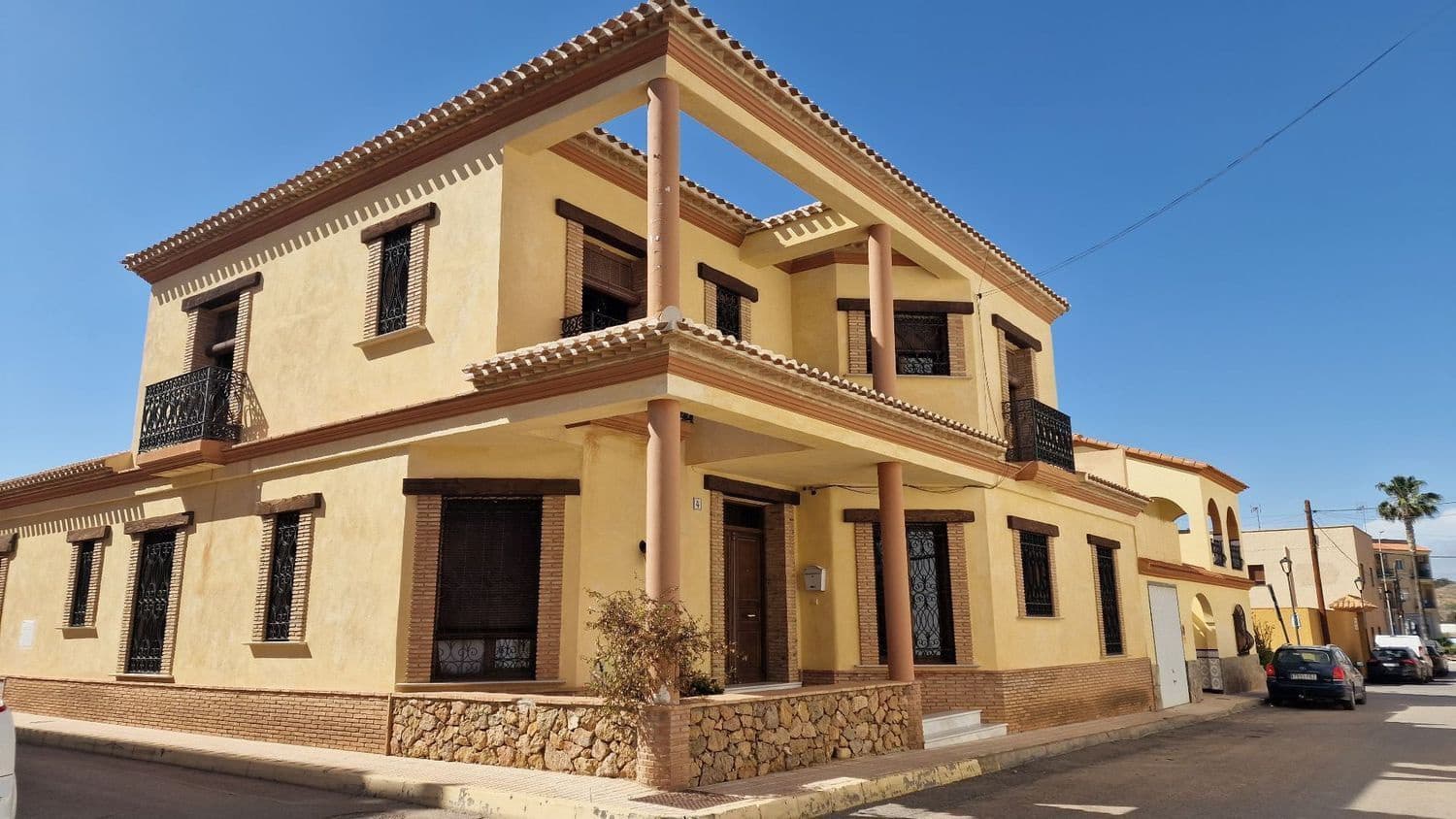 5 quarto Moradia para venda em Turre com garagem - 395 000 € (Ref: 9895289)