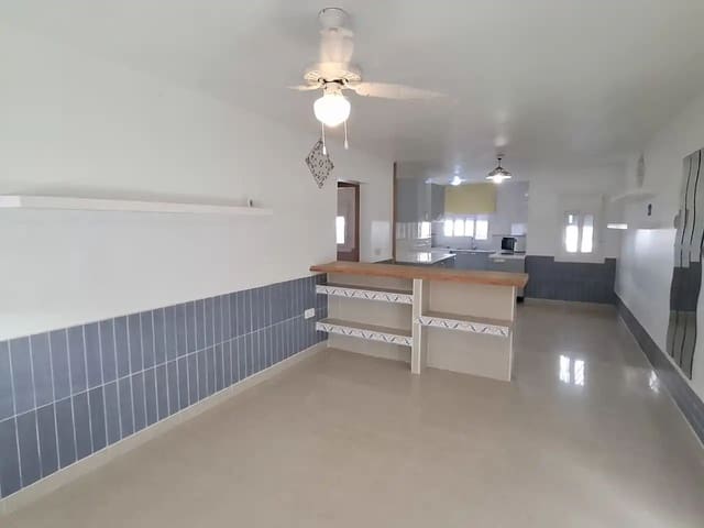 2 Zimmer Villa zu verkaufen in Mojácar mit Garage - 235.000 € (Ref: 9897295)