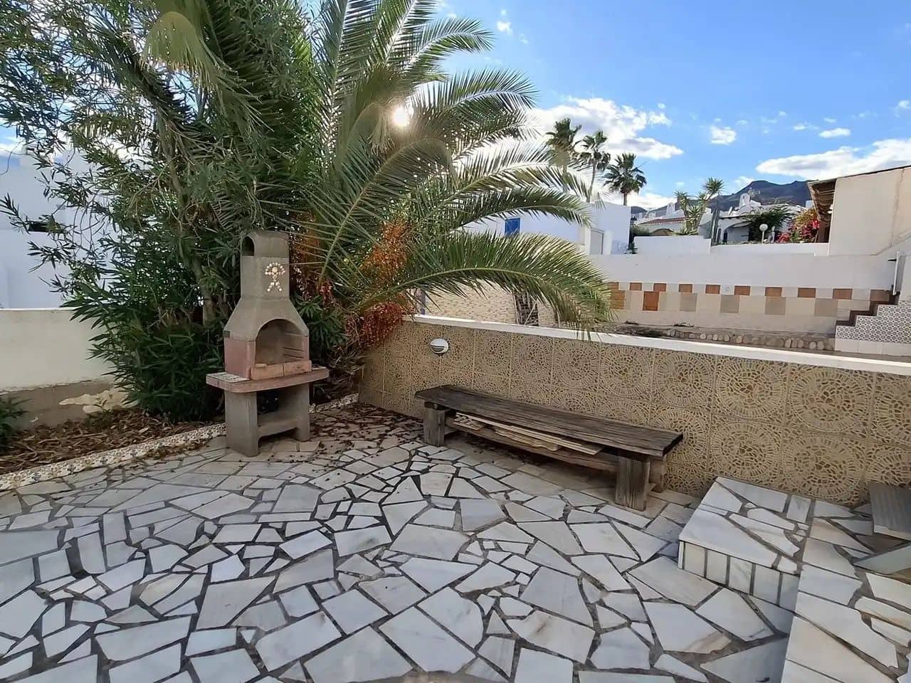 2 bedroom Villa for sale in Mojacar with garage - € 235,000 (Ref: 9897295)