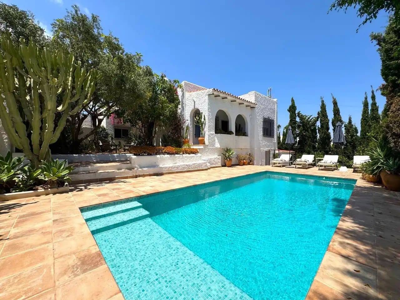 2 bedroom Villa for sale in Mojacar with pool - € 549,950 (Ref: 9897296)