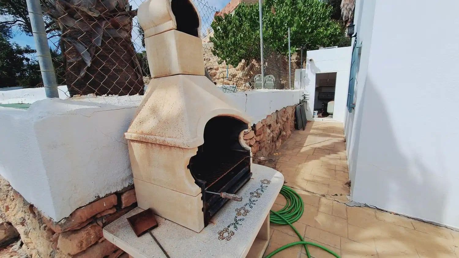 3 bedroom Villa for sale in Los Gallardos with pool garage - € 299,990 (Ref: 9899766)