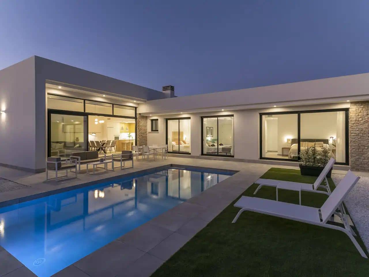 3 soveværelse Villa til salg i Calasparra med swimmingpool - € 355.000 (Ref: 9899768)