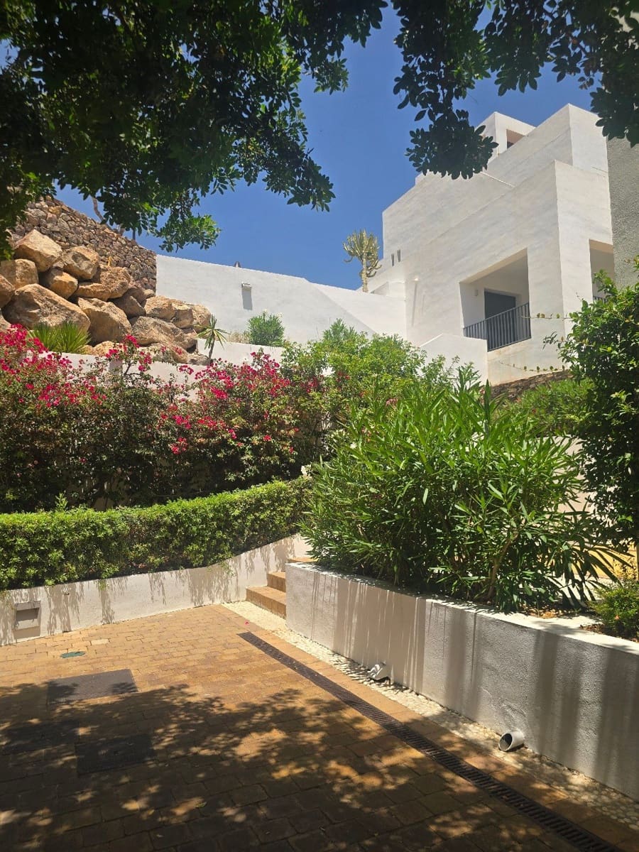 2 soveværelse Penthouse til salg i Mojacar med swimmingpool garage - € 359.000 (Ref: 9902566)