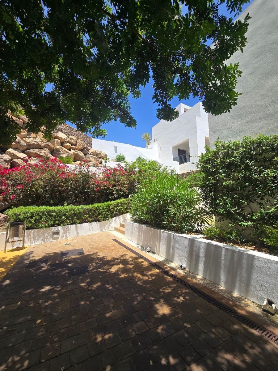 2 soveværelse Penthouse til salg i Mojacar med swimmingpool garage - € 359.000 (Ref: 9902566)