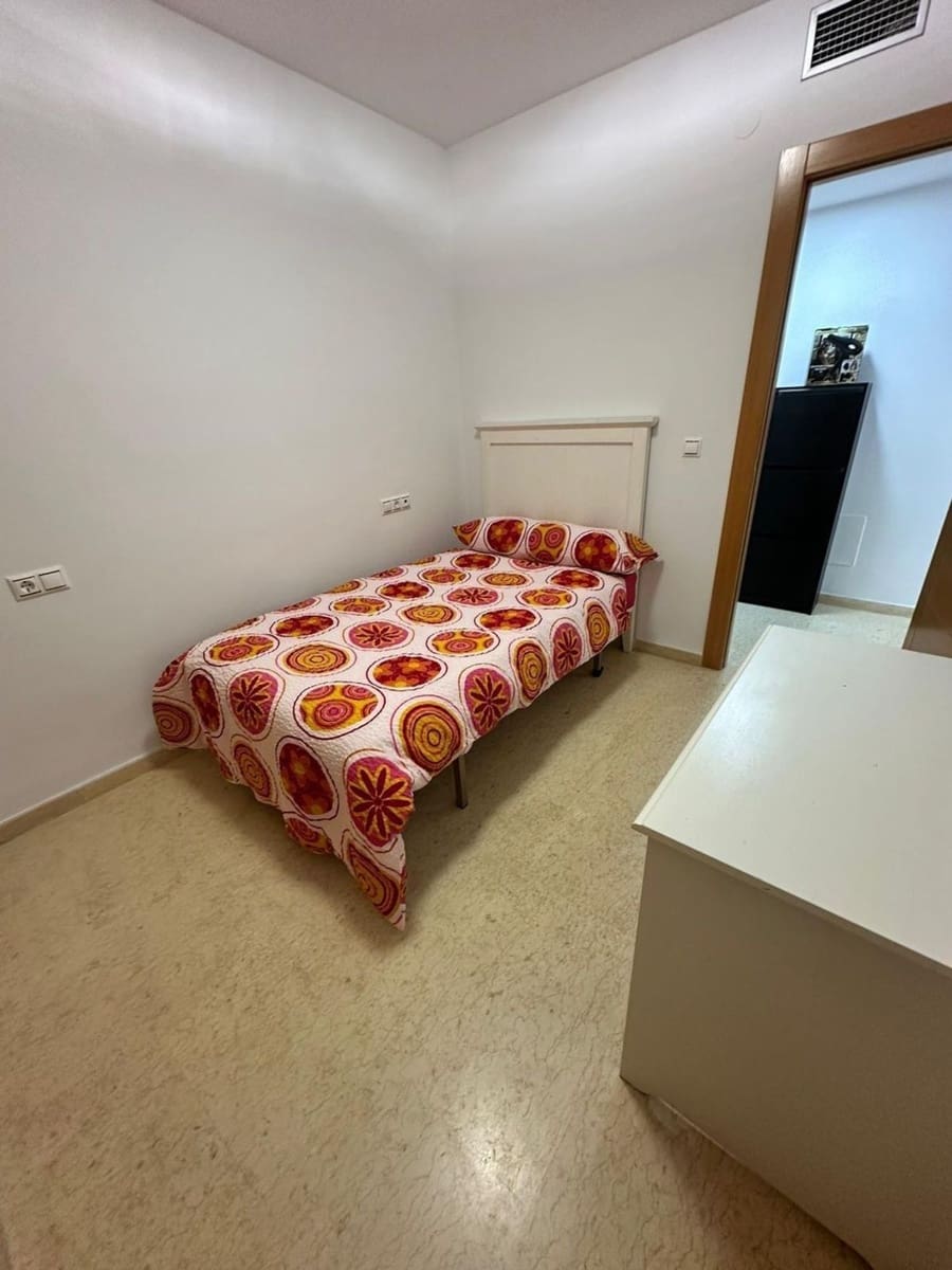 2 bedroom Flat for sale in Garrucha with garage - € 185,000 (Ref: 9902567)