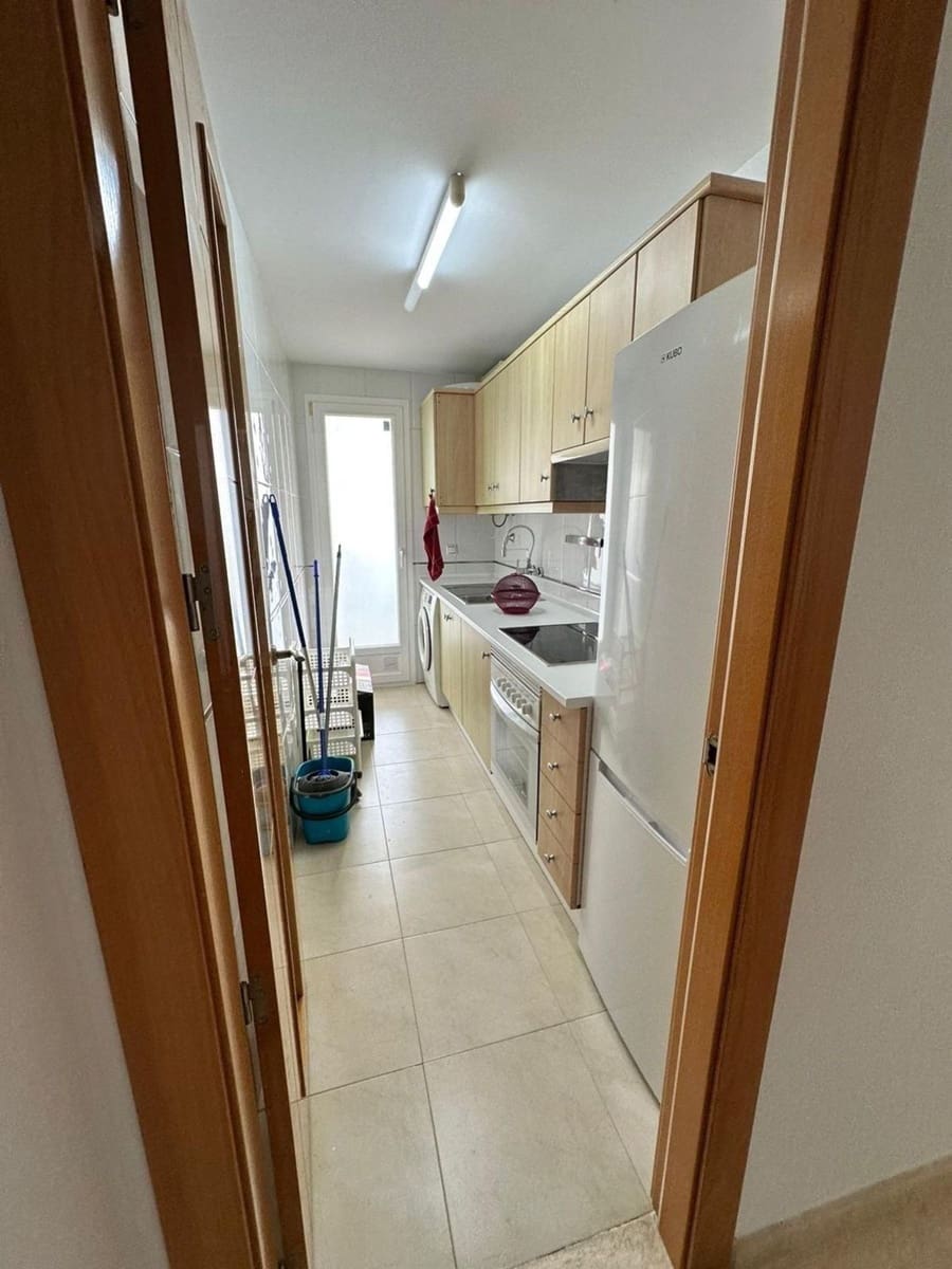 2 bedroom Flat for sale in Garrucha with garage - € 185,000 (Ref: 9902567)