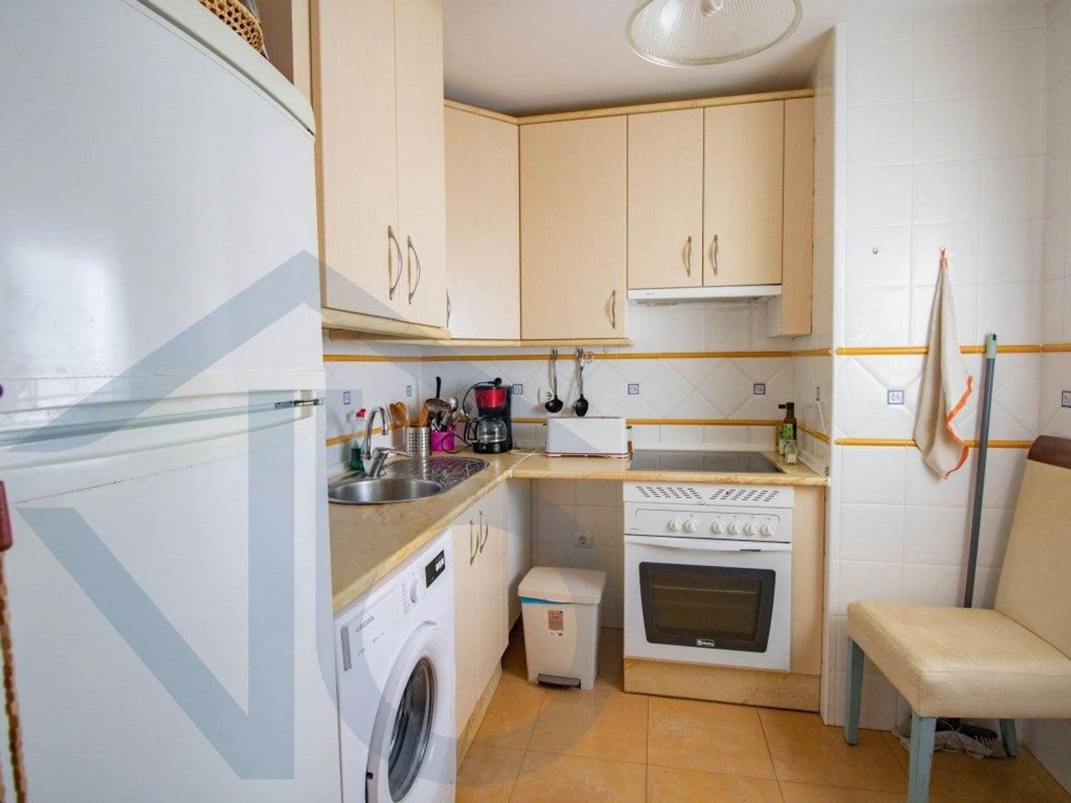 2 slaapkamer Flat te koop in San Juan de los Terreros met zwembad garage - € 170.000 (Ref: 9905205)