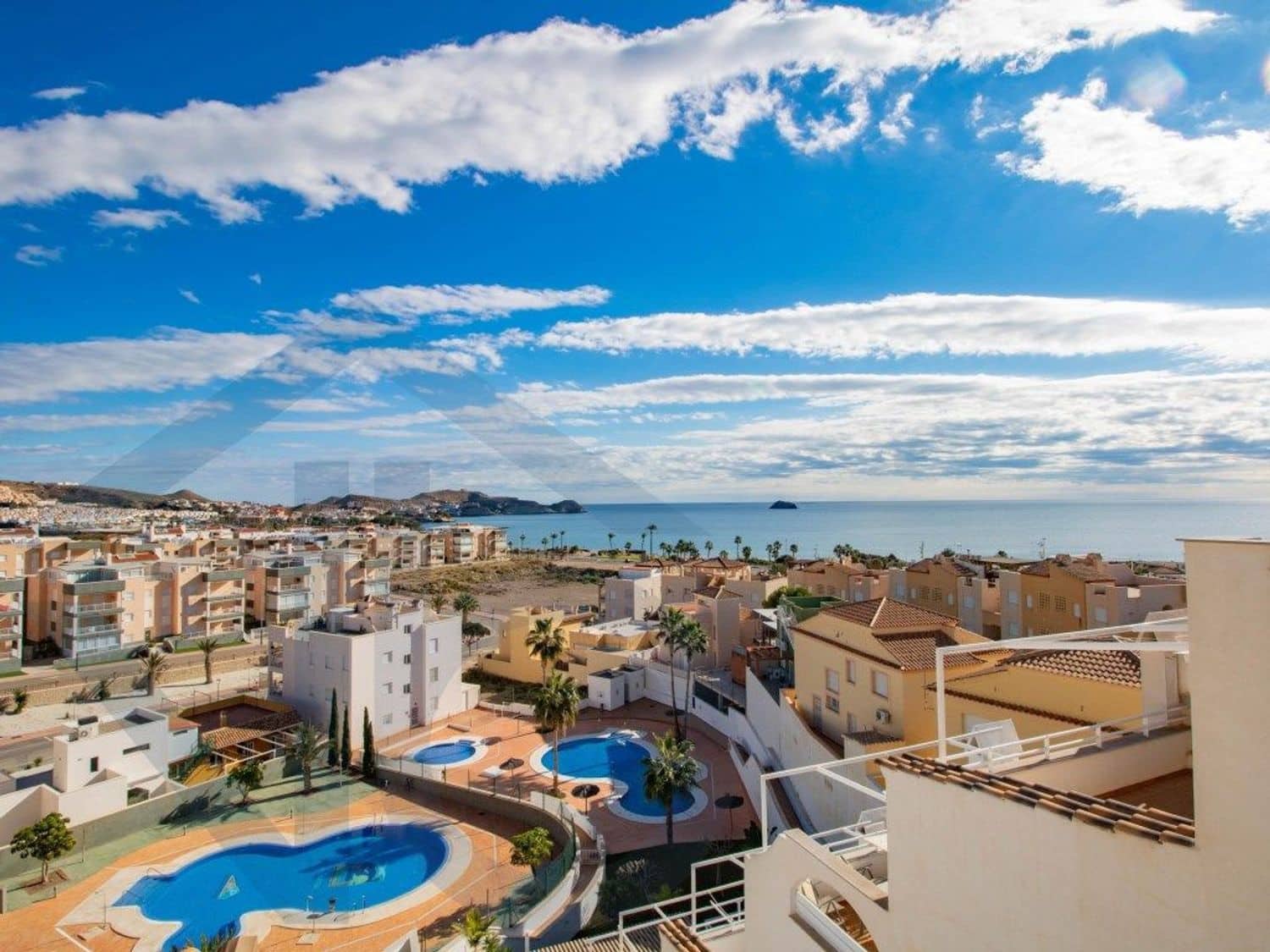 Piso de 1 habitación en San Juan de los Terreros en venta con piscina - 180.000 € (Ref: 9908977)