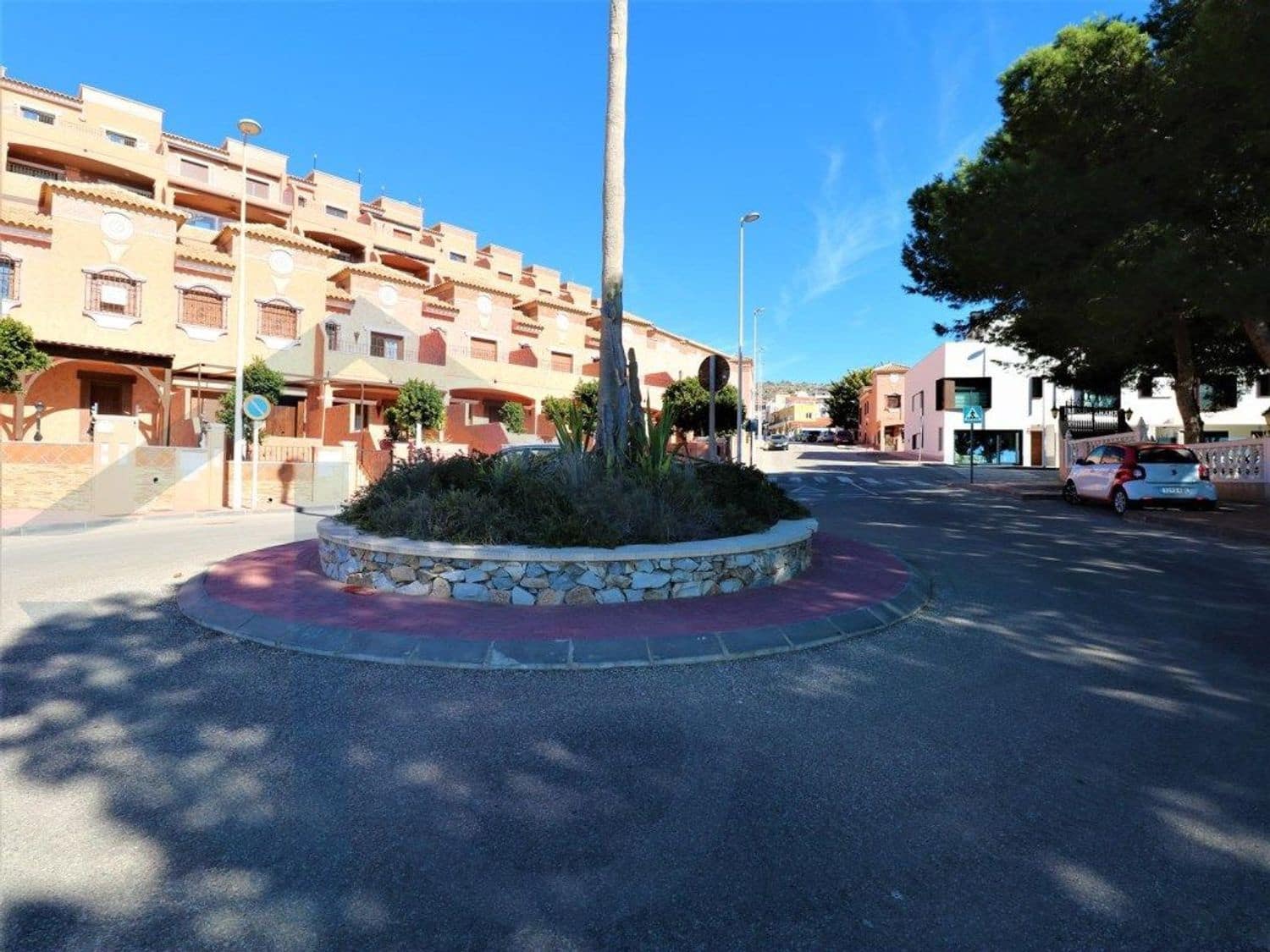 4 slaapkamer Huis te koop in San Juan de los Terreros met garage - € 350.000 (Ref: 9912258)