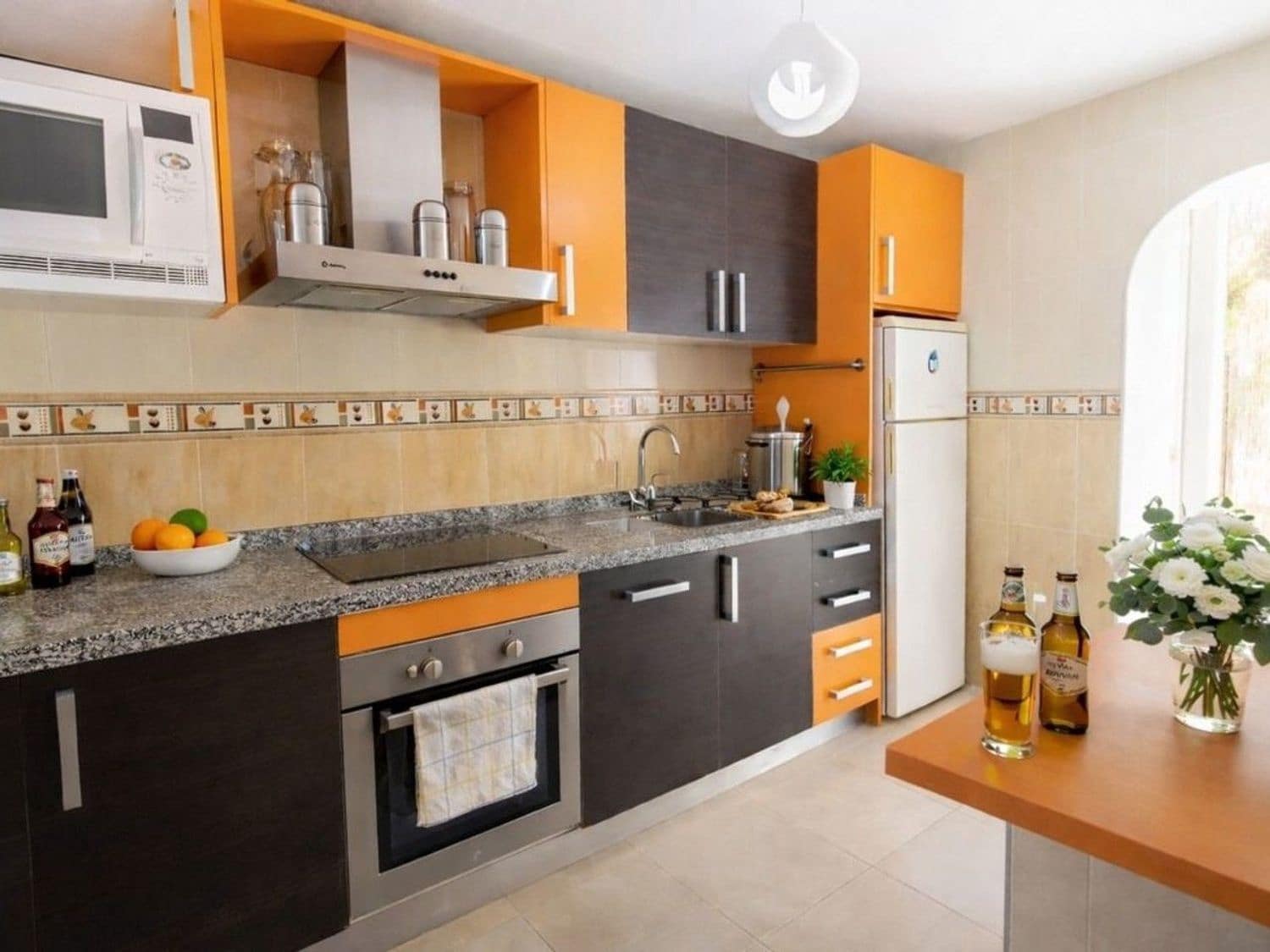 2 soverom Leilighet til salgs i Mojacar med svømmebasseng garasje - € 265 000 (Ref: 9913785)