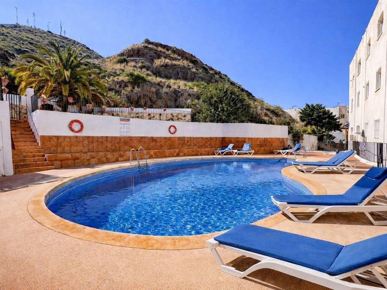 2 soverom Leilighet til salgs i Mojacar med svømmebasseng garasje - € 265 000 (Ref: 9913785)