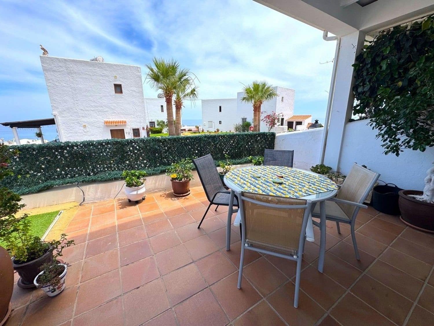 4 bedroom Penthouse for sale in Mojacar with pool garage - € 420,000 (Ref: 9913787)
