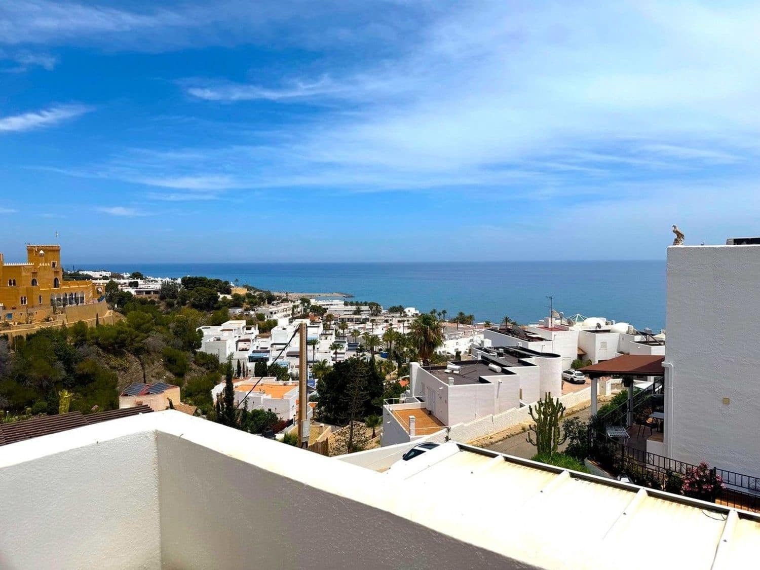 4 bedroom Penthouse for sale in Mojacar with pool garage - € 420,000 (Ref: 9913787)