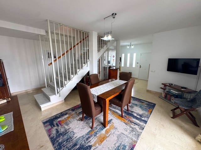 4 bedroom Penthouse for sale in Mojácar with pool garage - € 420,000 (Ref: 9913787)