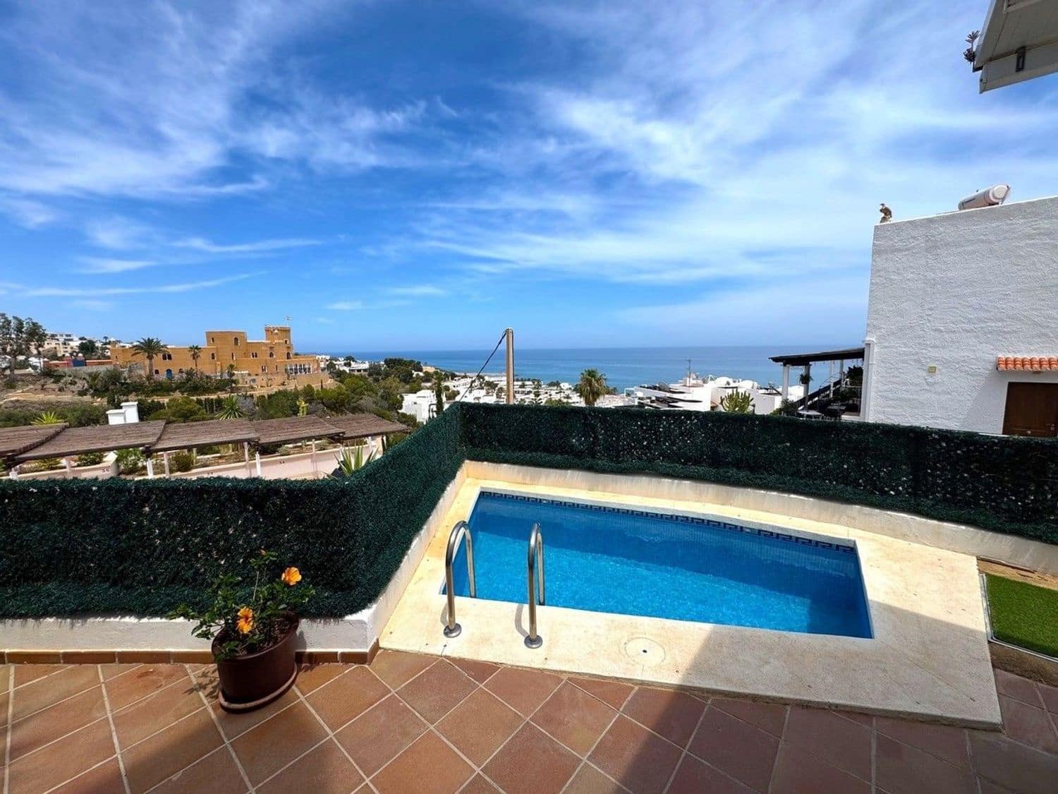 4 bedroom Penthouse for sale in Mojacar with pool garage - € 420,000 (Ref: 9913787)