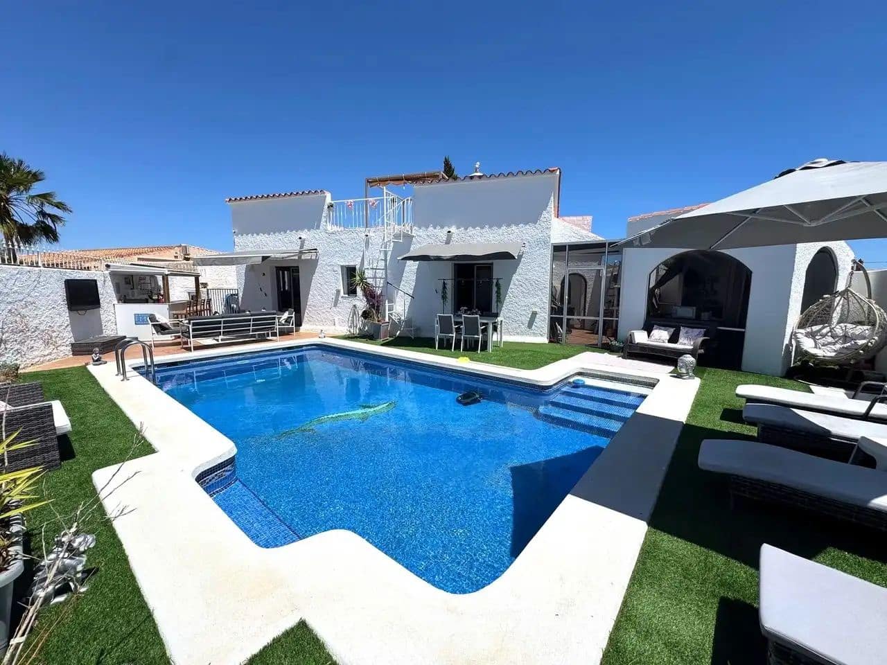 5 slaapkamer Villa te koop in Bedar met zwembad garage - € 349.950 (Ref: 9918918)