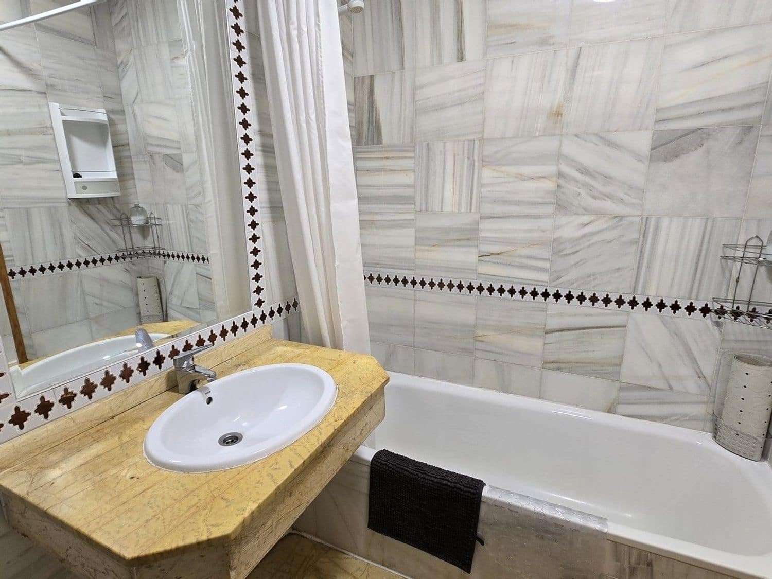 2 bedroom Flat for sale in Vera with pool garage - € 185,000 (Ref: 9929993)