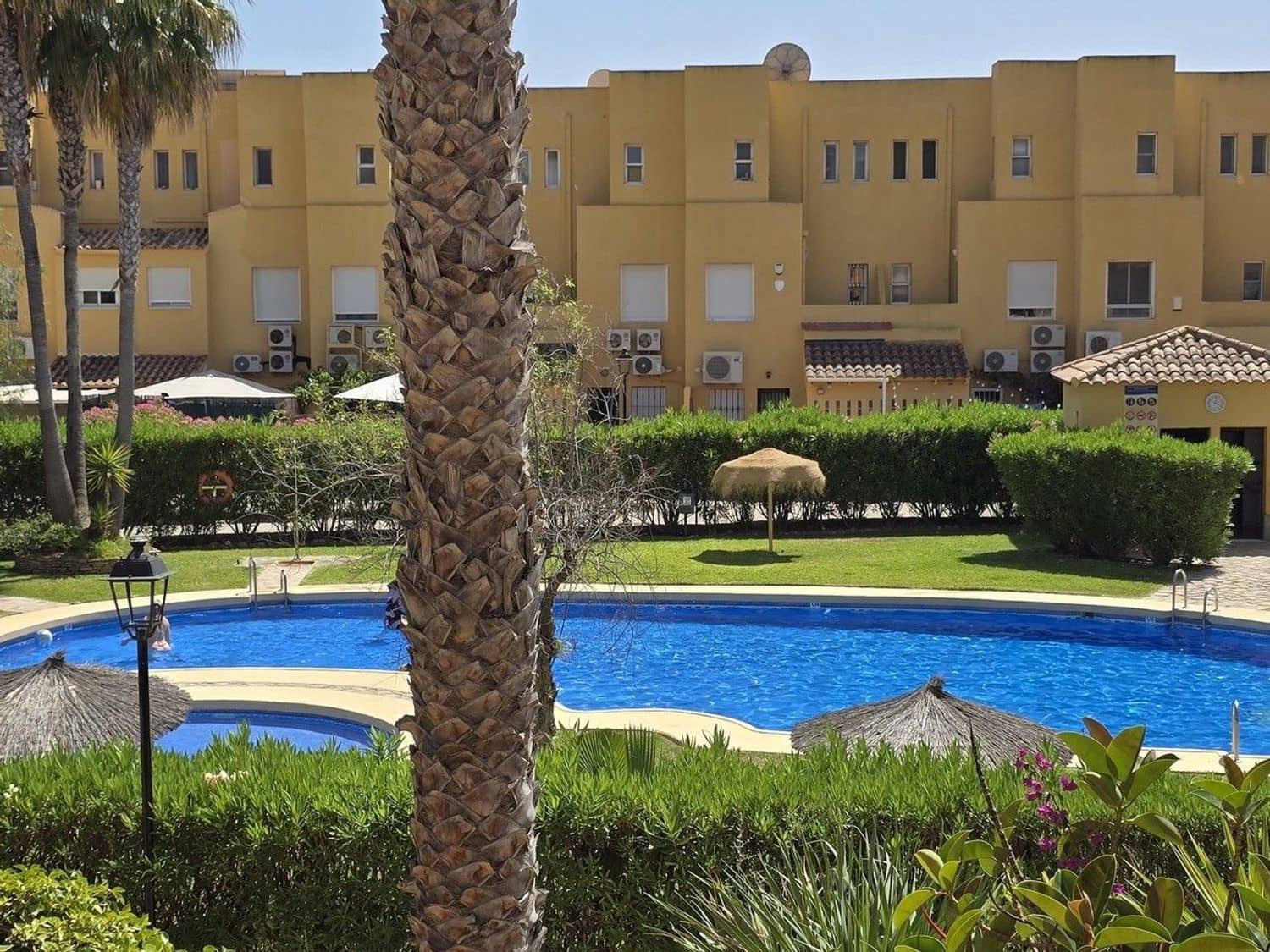 2 bedroom Flat for sale in Vera with pool garage - € 185,000 (Ref: 9929993)
