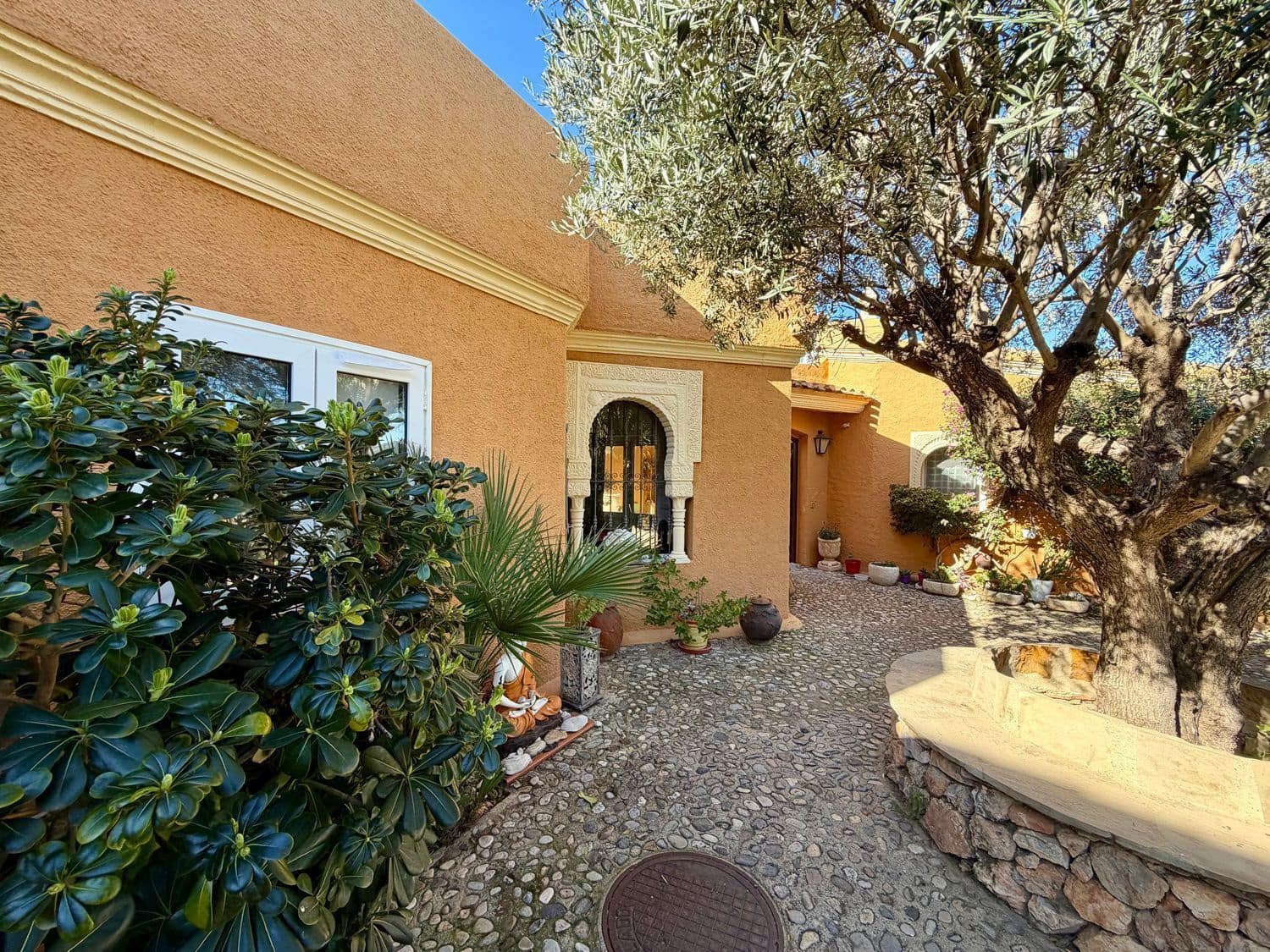 4 soveværelse Villa til salg i Turre med swimmingpool garage - € 450.000 (Ref: 9942917)