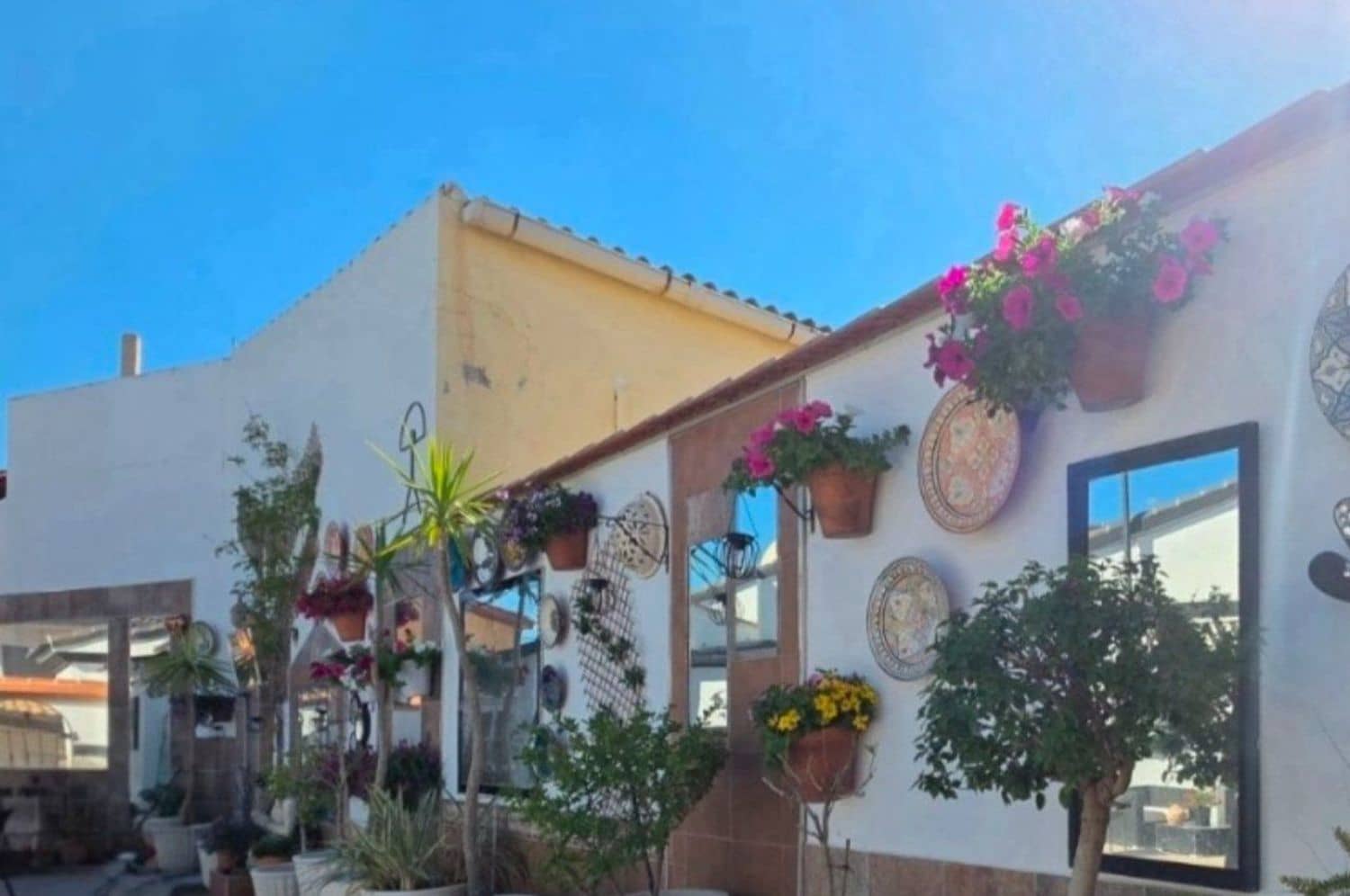 4 bedroom Villa for sale in Antas with pool garage - € 499,950 (Ref: 9944729)