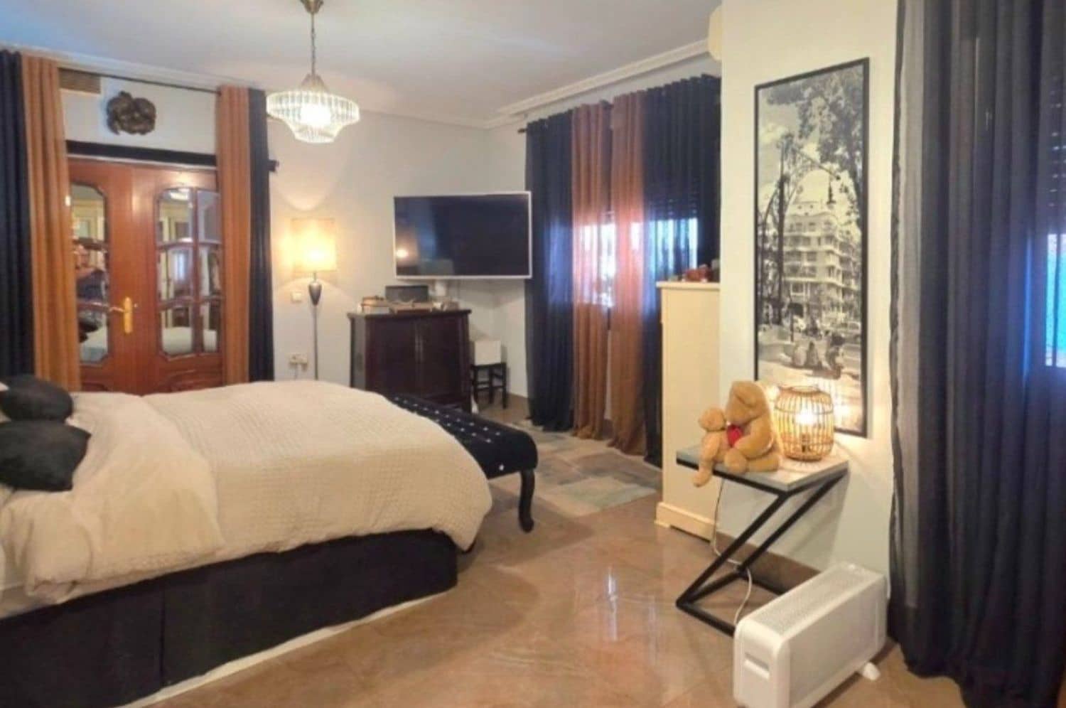 4 bedroom Villa for sale in Antas with pool garage - € 499,950 (Ref: 9944729)