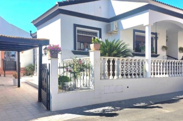 4 bedroom Villa for sale in Antas with pool garage - € 499,950 (Ref: 9944729)